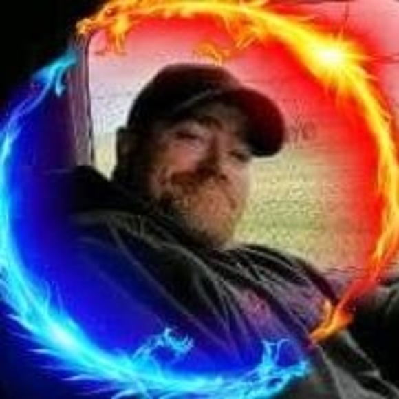 Meet your Posher, Dan - Picture 1 of 1